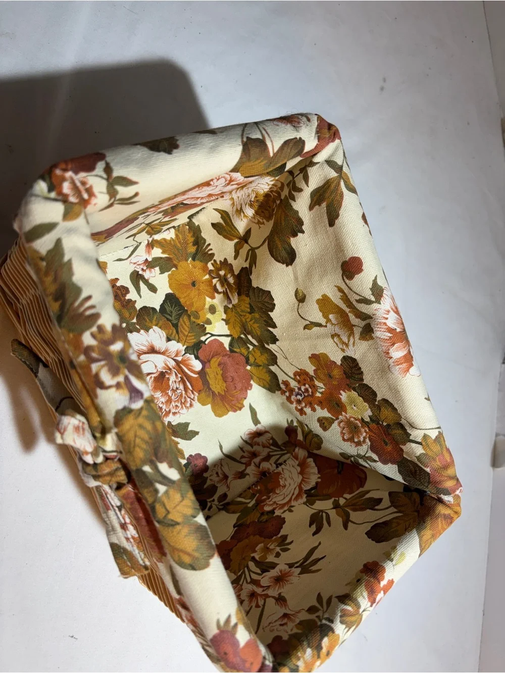 Wicker Basket with Floral Liner - Cream & Autumn Floral